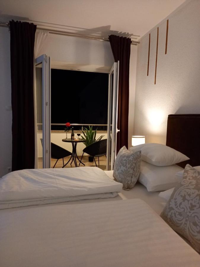 Garfild 1 Guest House Novi Vinodolski Dış mekan fotoğraf