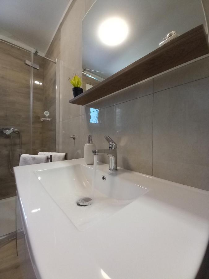 Garfild 1 Guest House Novi Vinodolski Dış mekan fotoğraf